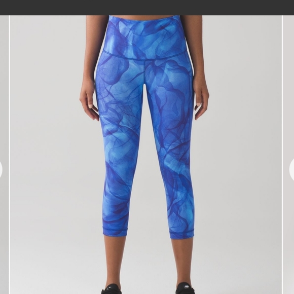 lululemon athletica Pants - Lululemon wunder under leggings